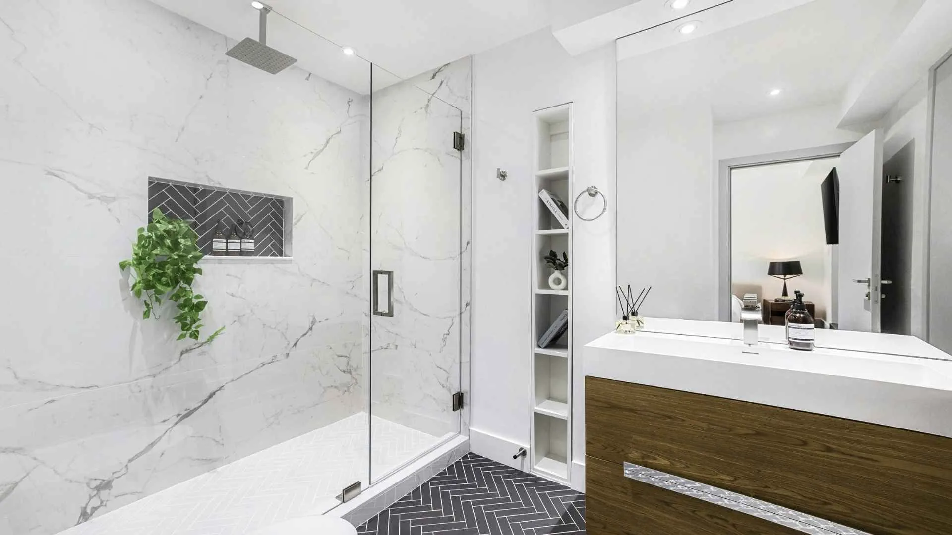 How to Design a Safe and Accessible Bathroom
