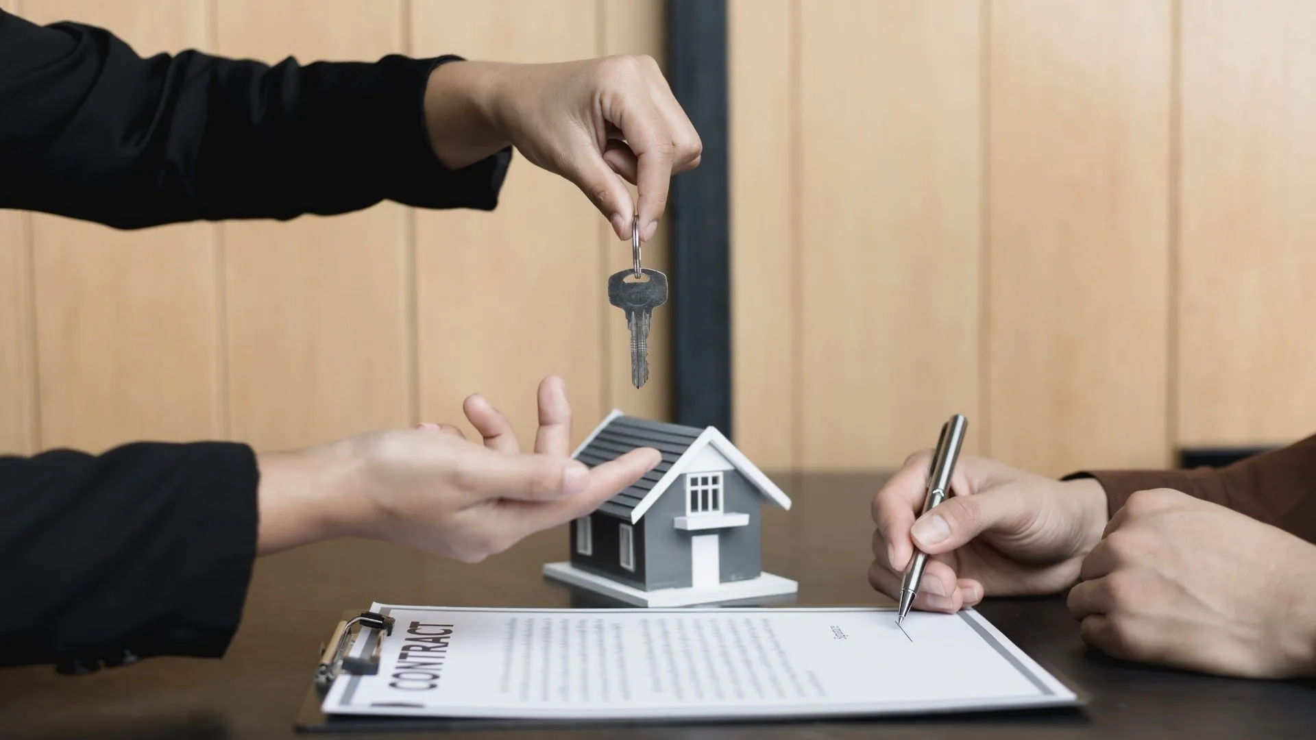 Smart Ways Homeowners Can Simplify Rental Management