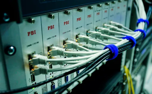 Why Reliable Communication Systems Matter in Large Buildings