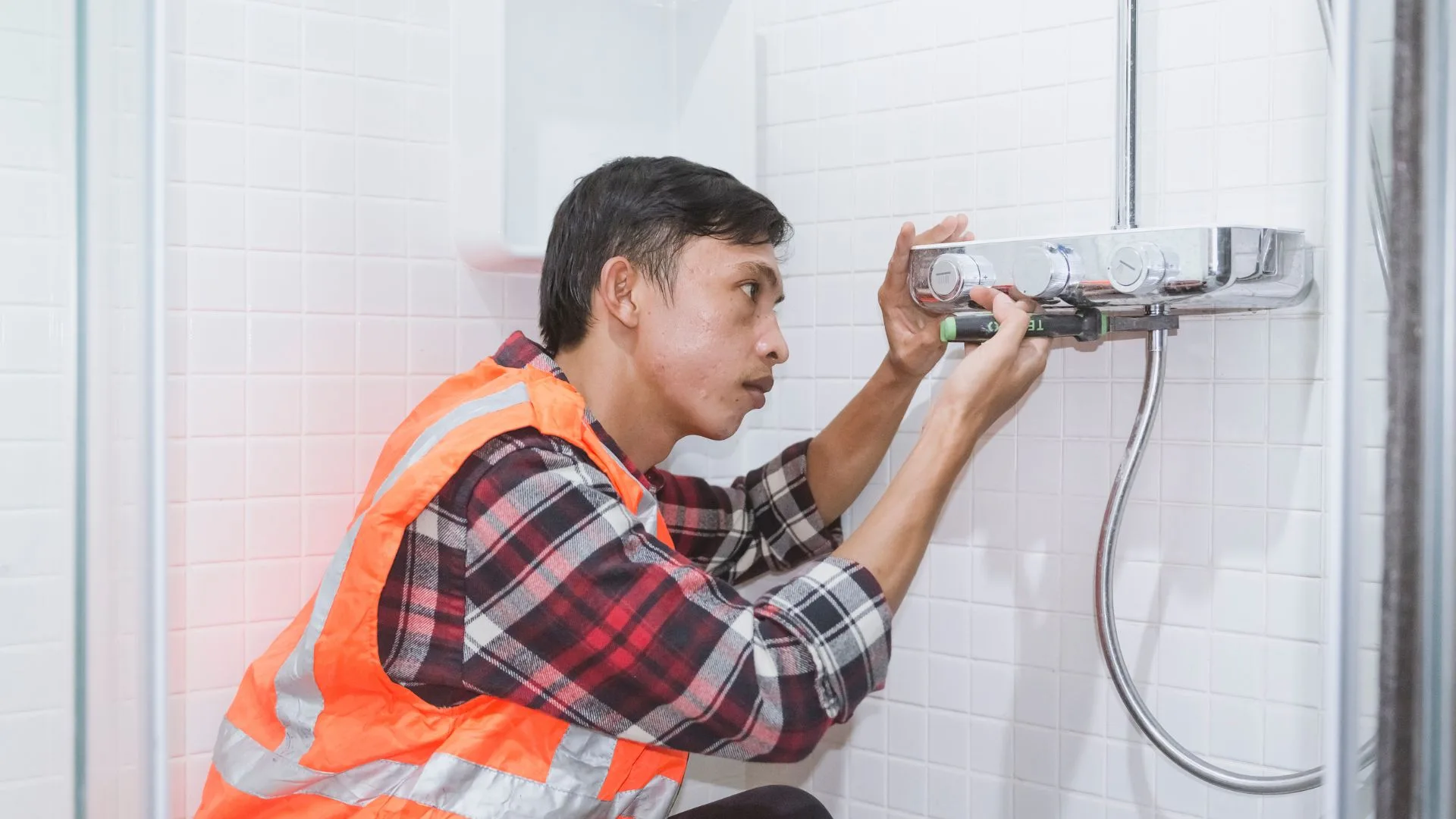 Essential Home Plumbing and Heating Maintenance Strategies