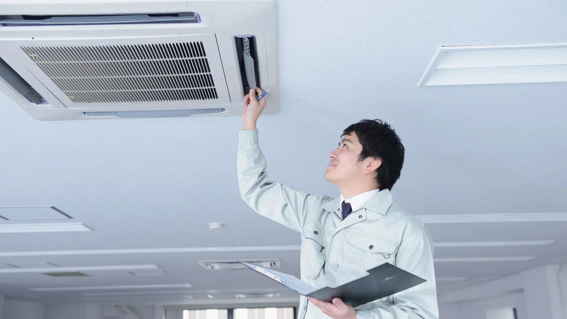Seasonal Checklist: How to Improve Indoor Air Quality Year-Round