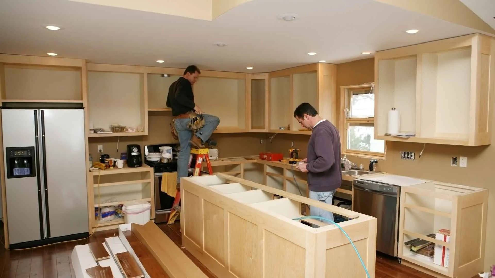 Custom Kitchen Remodeling and Design Services