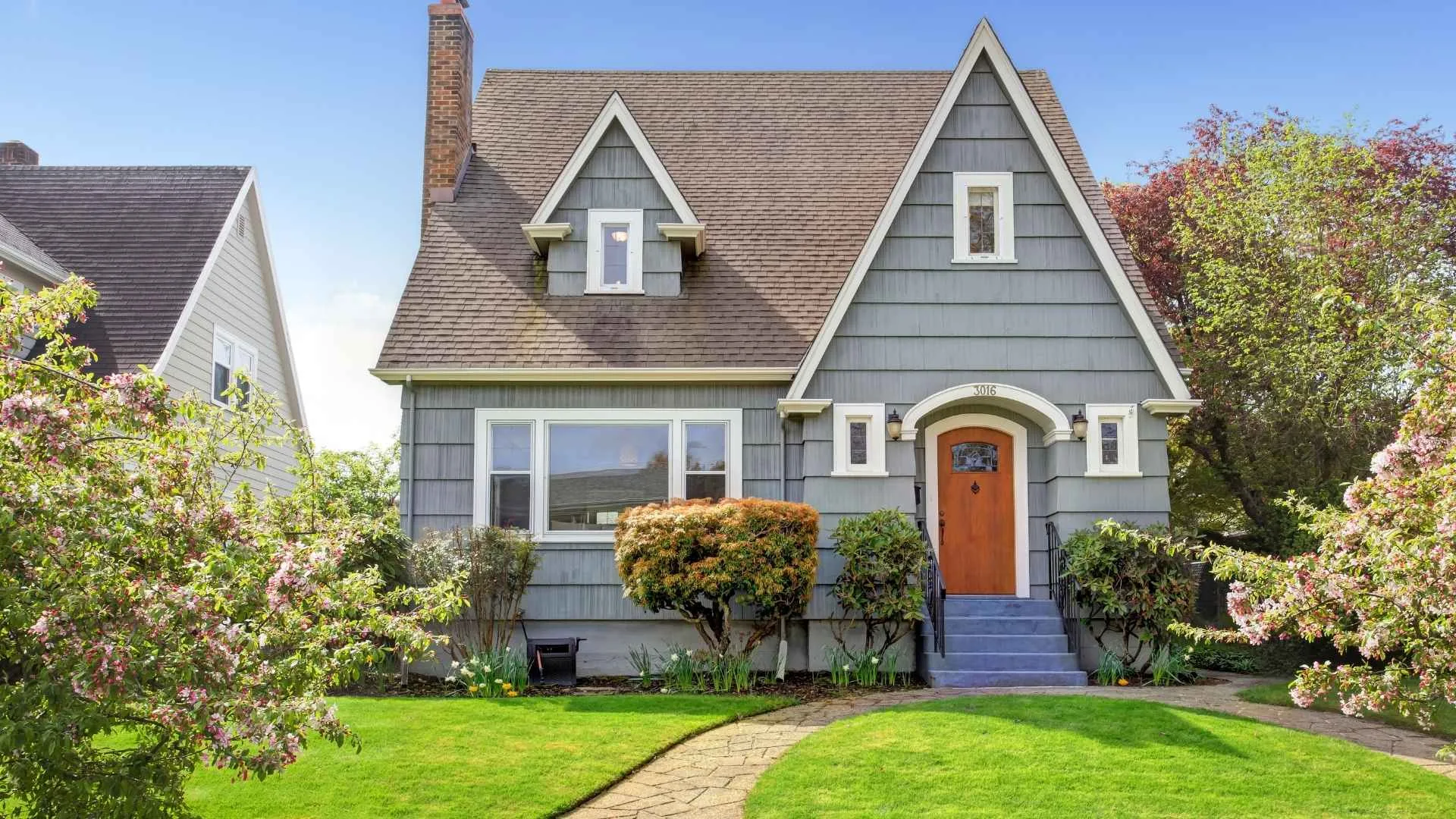 The Roof's Role in a Home's Curb Appeal and Resale Value