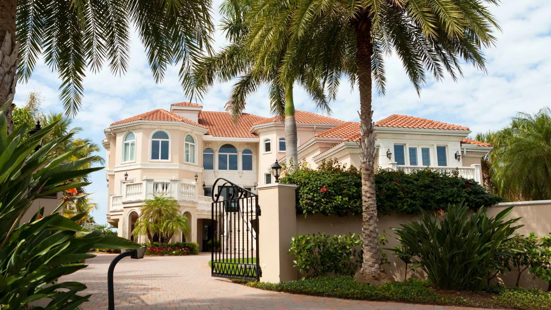 What Makes Ho'olei a Top Luxury Vacation Home Community in Maui