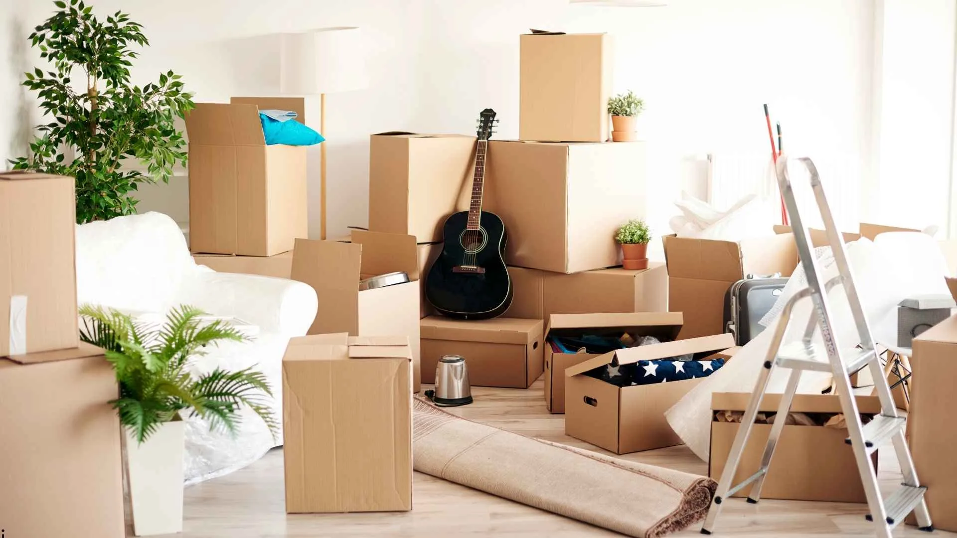 Why Decluttering Before Listing Leads to Faster Home Sales