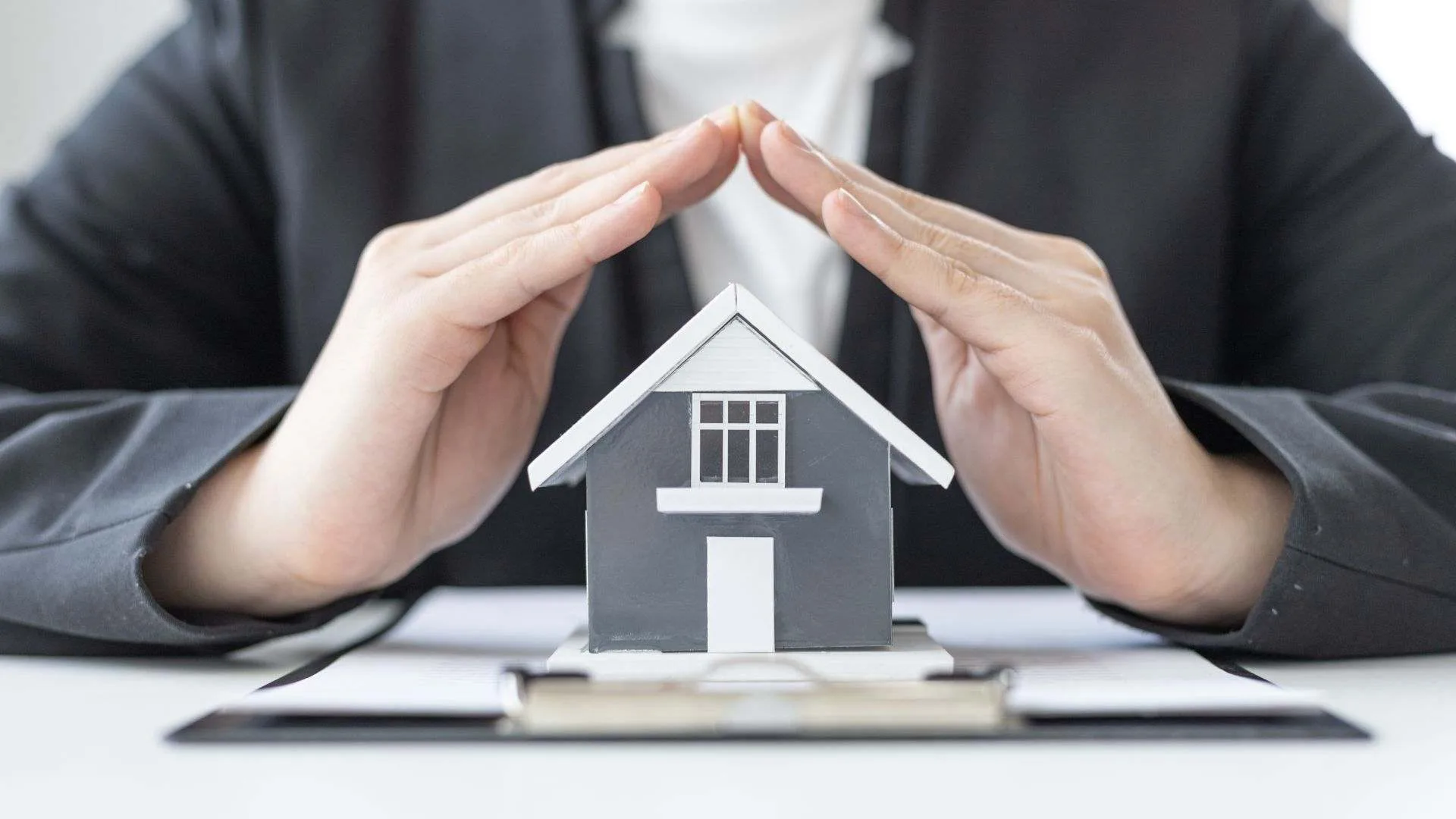 8 Common Myths About Comprehensive Home Insurance