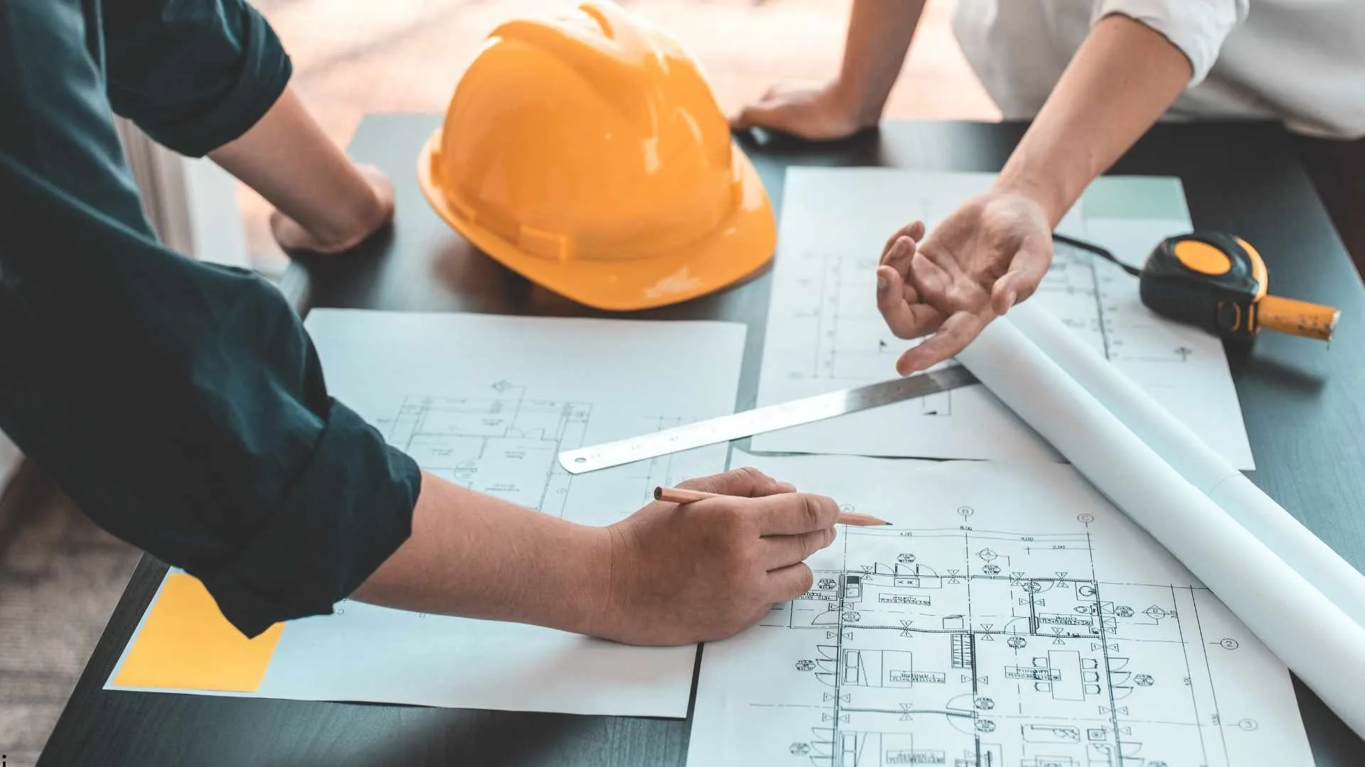 How to Choose the Right Contractor for Your Home Project