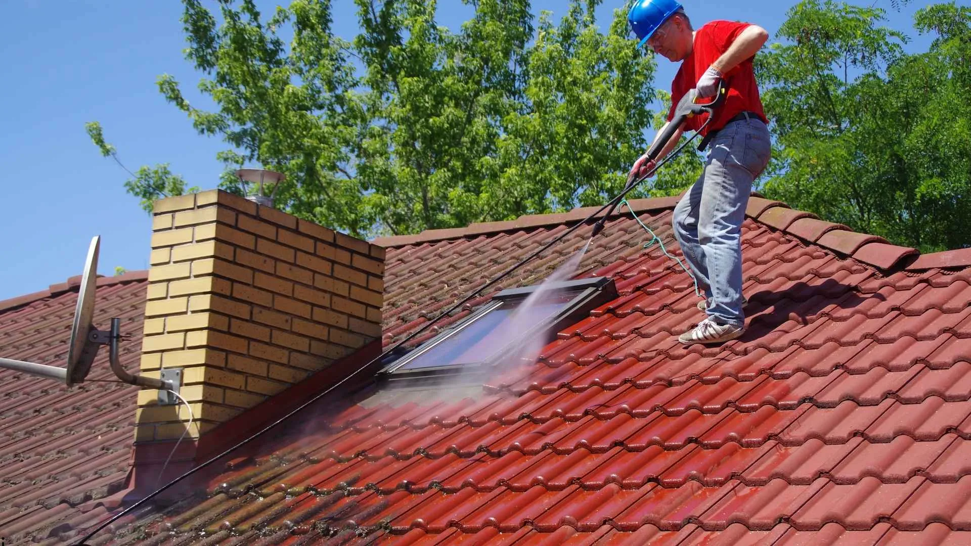 Soft Washing vs. Pressure Washing