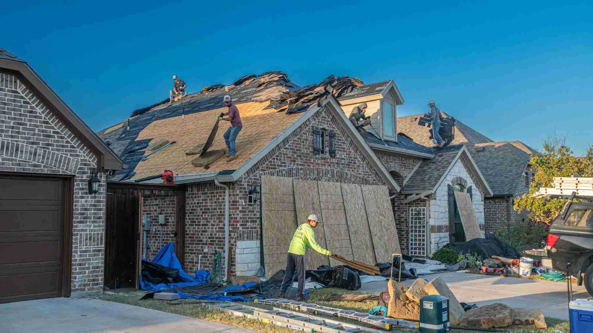 Atlanta Homeowners Decide When a Roof Replacement Is Actually Worth It