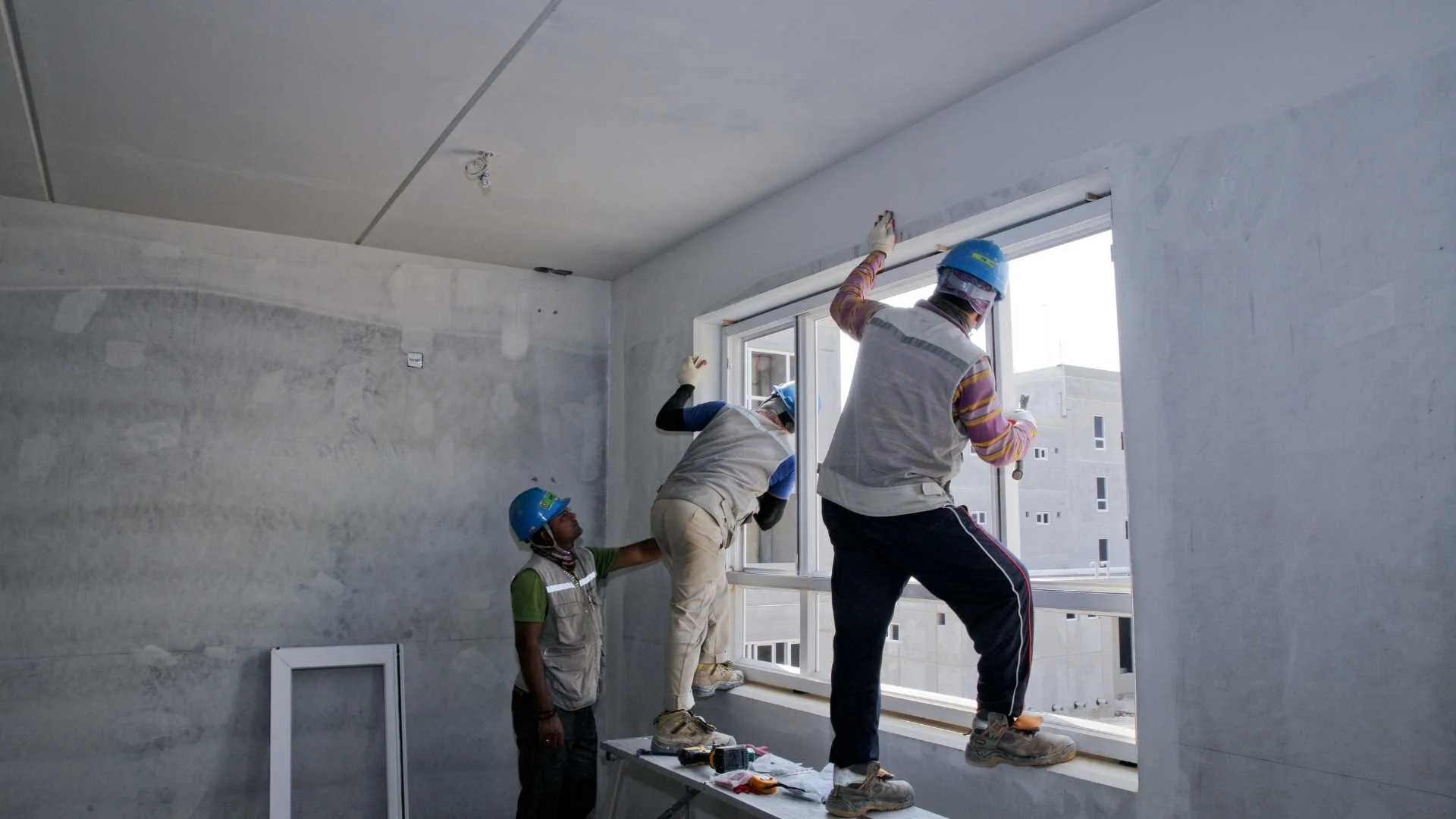 When Aging Windows and Doors Need Repair Rather Than Replacement