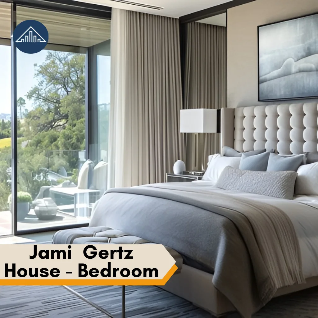 Jami Gertz house bedroom