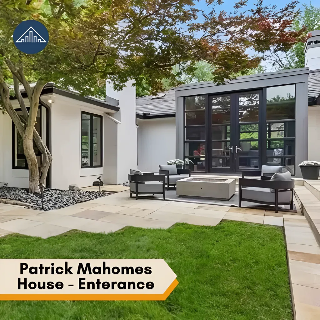  Patrick Mahomes House Enterance
