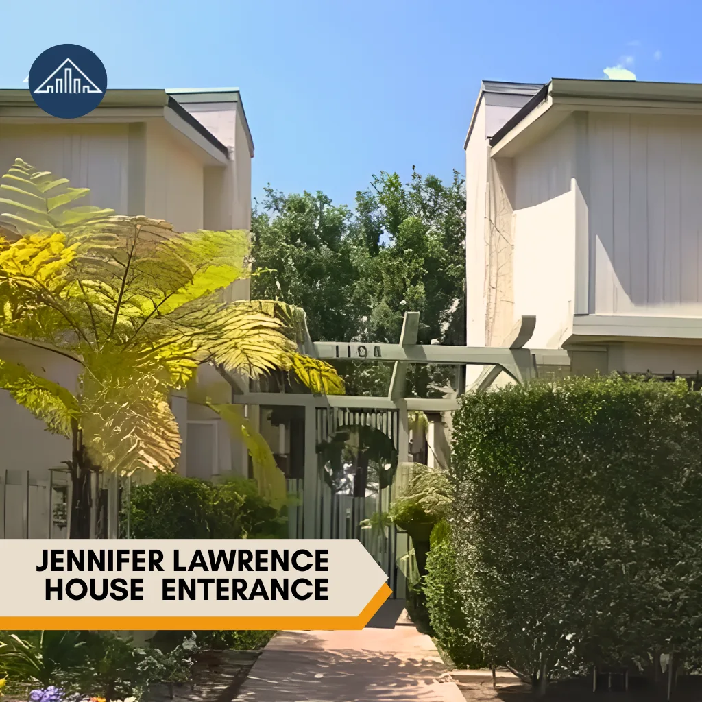 Where Does Jennifer Lawrence Live ?Jennifer Lawrence House enterance