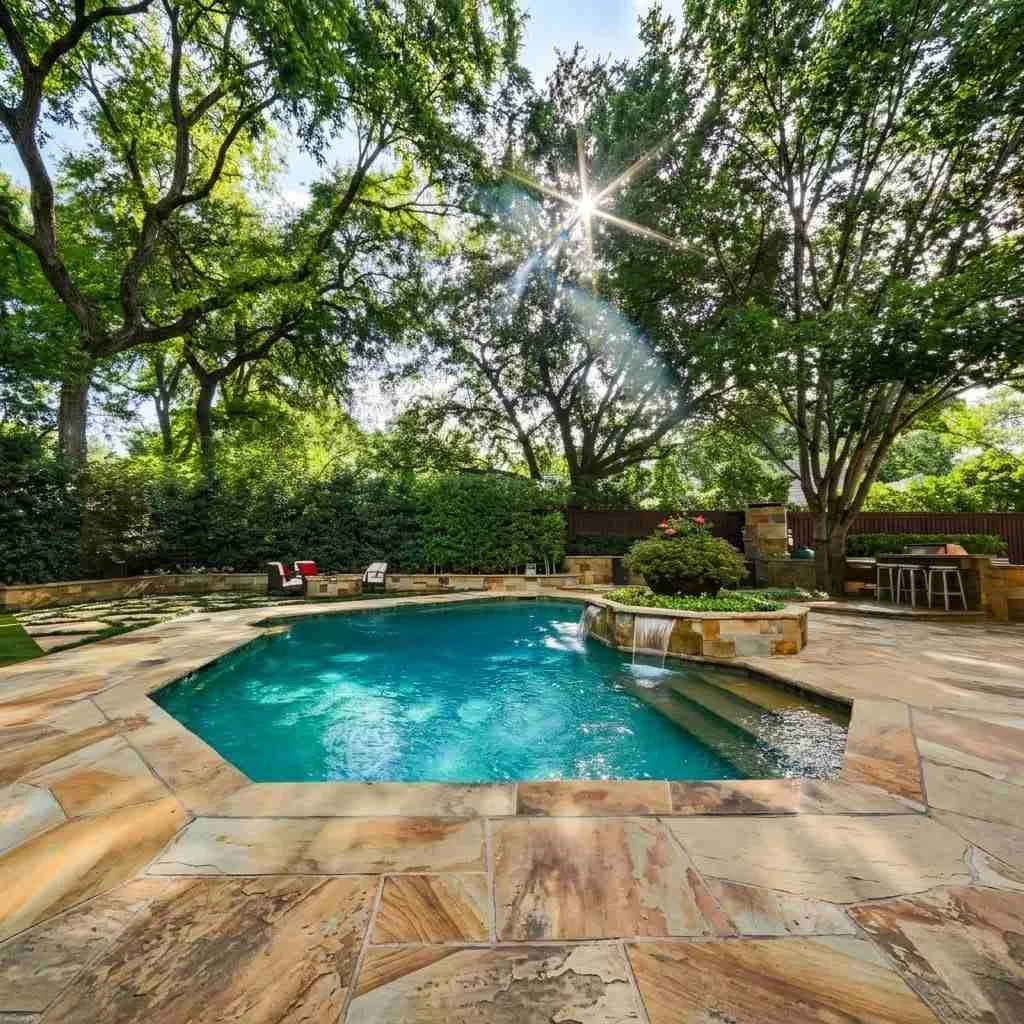 The Southlake Sanctuary - Dual Outdoor Pools