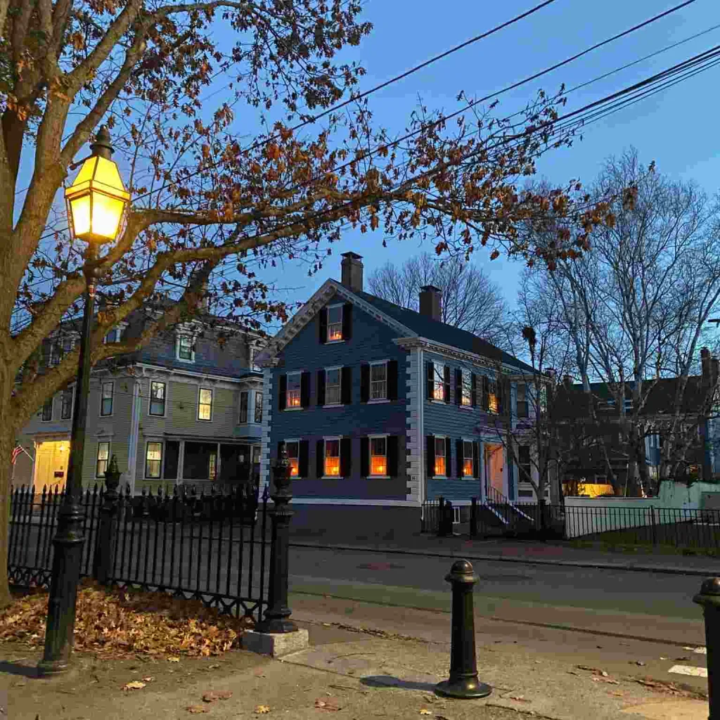 Hocus Pocus House Salem Common and surrounding areas